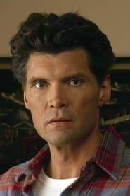 Everett McGill